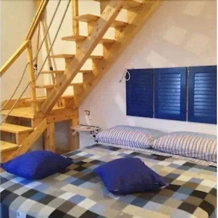 B＆b ポンペイログ